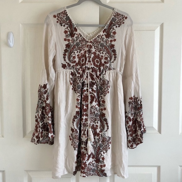 Xhilaration Dresses & Skirts - Peasant style dress